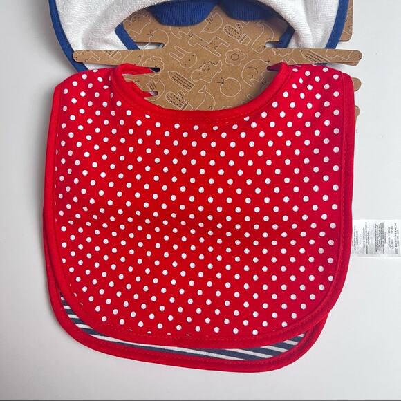 Baby Essentials July Fourth Bib and 1 Pair Socks Accessories Set - Picture 8 of 9